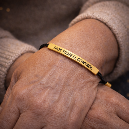 Pulsera Dios Tiene el Control + Regalo Especial Incluido 🎁